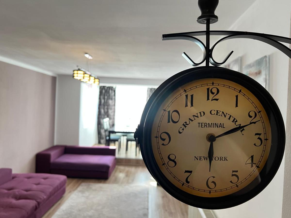 Nordic Sunny Apartment Suceava Eksteriør bilde